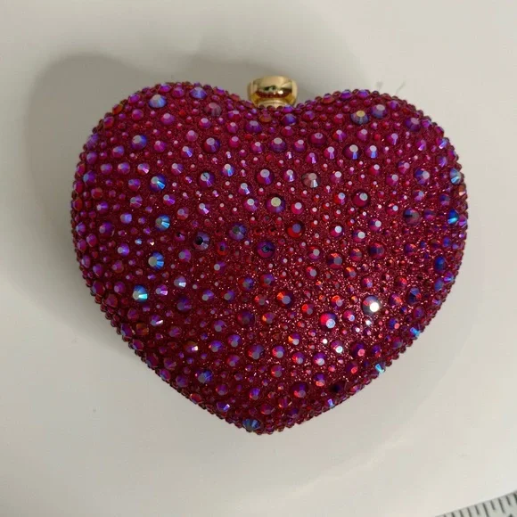 Ramla Amour Raspberry Pink Rhinestone Heart Clutch Evening Bag  $189 New - Picture 5 of 9